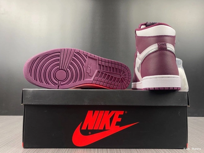 Kick Theory 555088-611 OG Air 1 High Bordeaux Jordan 0814